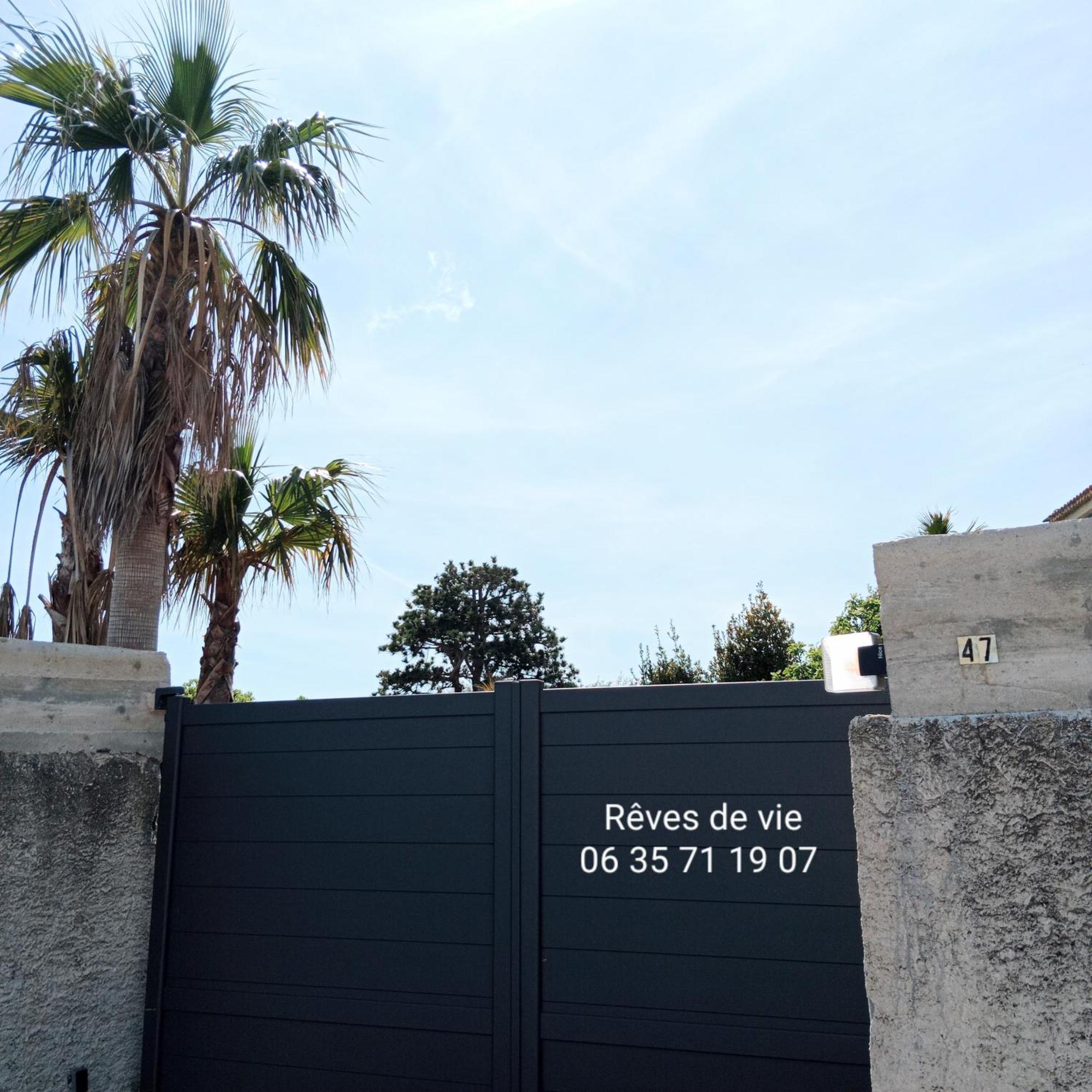 Reves De Vie Studio Morgiou Avec Terrasse Et Parking Prive Cassis Kamer foto